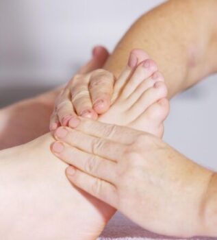 Foot Massage at Feel Good Balham